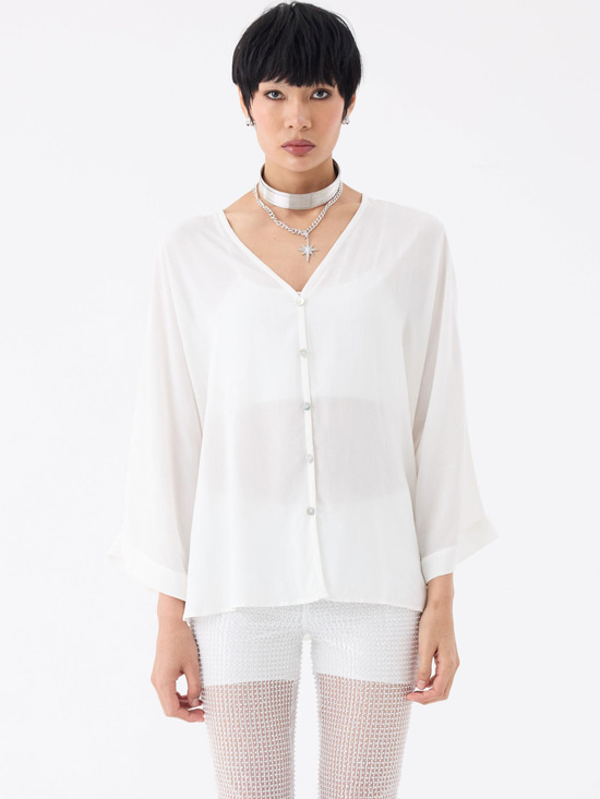V Yaka Oversize Gömlek - Ekru Bluz Modelleri
