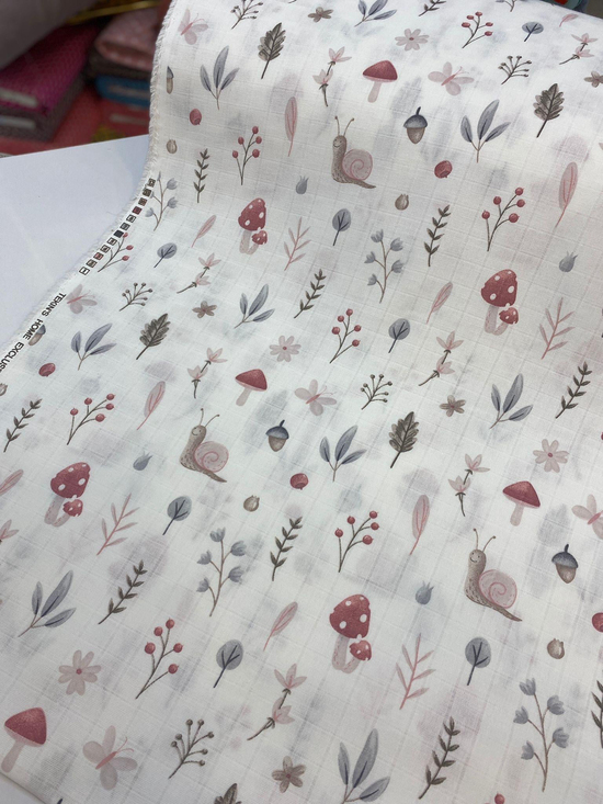 Sevimli Salyangoz Ve Mantar Desenli Müslin Bezi D6130