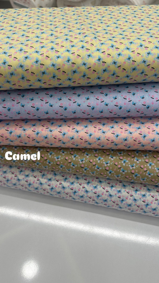 Minik Kelebekler Desen Poplin Camel