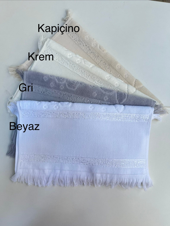 Etamin Boşluklu, Püsküllü Kadife Mutfak Havlusu Gri