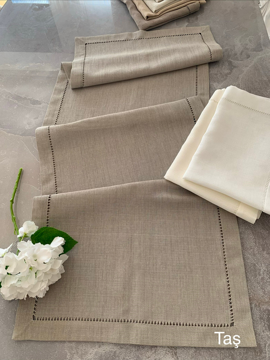 Ajur Detaylı Linen Kumaş Runner Taş Rengi