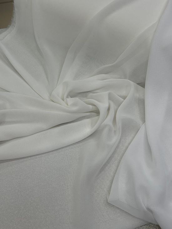 Krep Şifon Kumaş Kırık Beyaz