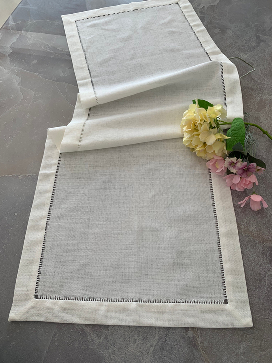 Ajur Detaylı Linen Kumaş Runner Krem