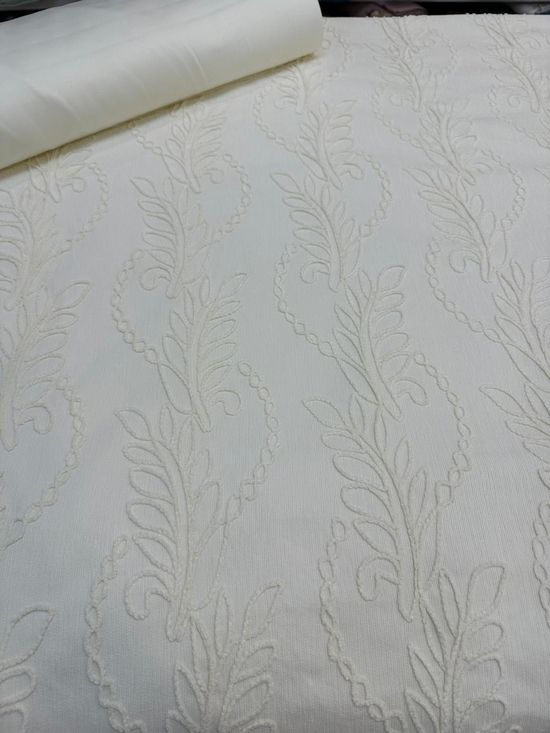 Sarmaşık Yaprak Desen Püsküllü Limi Pike Kumaş Krem