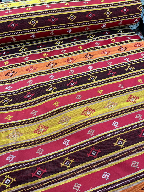 Manusa Etnik Kilim Desen Kumaş 10