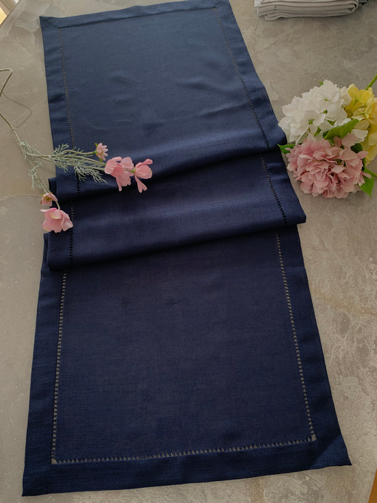 Ajur Detaylı Linen Kumaş Runner Lacivert