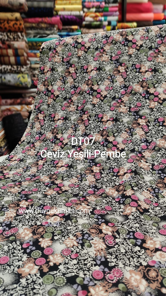 Ceviz Yeşili Pembe Desenli DT07 Tek En Viskon