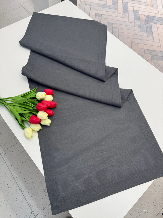 Köşe Çevrili Linen Kumaş Runner Füme