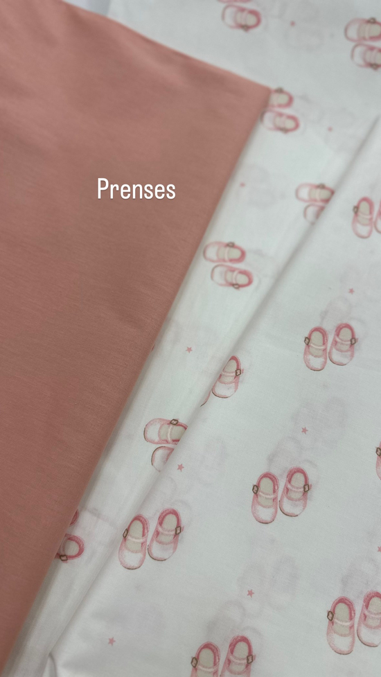 Pembe Balerin Pabuç Desenli Akfil Kumaş