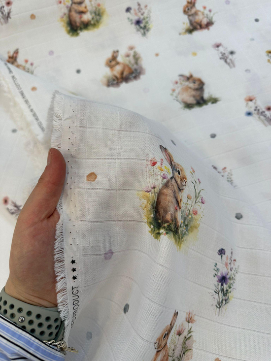 Çiçekli Tavşan Dijital Desen Müslin D2450