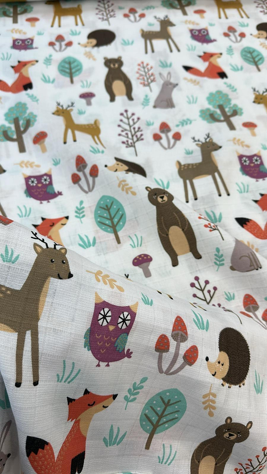 Müslin Bezi Renkli Orman Hayvanları Geyikli Desen