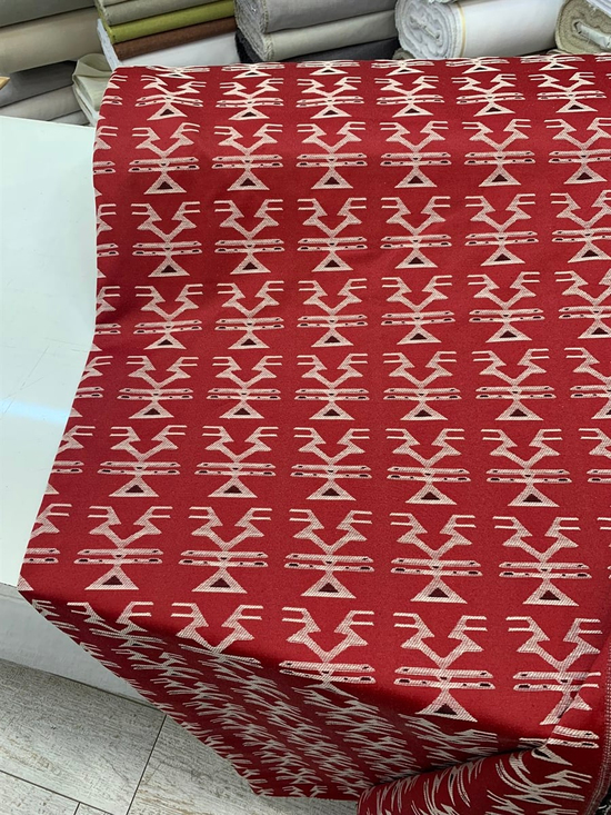 Manusa Kırmızı Geometrik Etnik Desenli Kumaş
