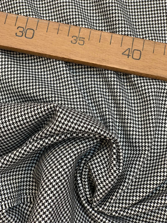 Mini Kazayağı (Piyedepul) Desenli Gabardin Kumaş