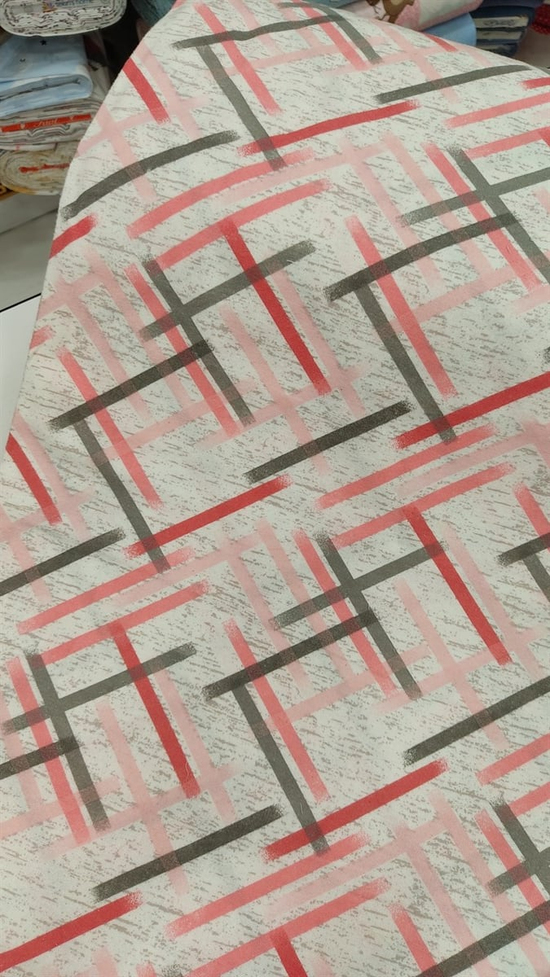 Pembe Kesik Çapraz Çizgiler Desenli Pazen Kumaş
