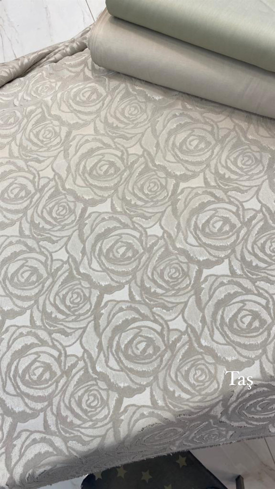 Taş Rengi Gölge Gül 507 Desen Etuval İpek Şönil Pike Kumaş 