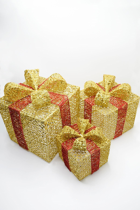 Yılbaşı Çam Ağacı Hediye Paketi Küçük Boy Gold 16*16*16 Cm
