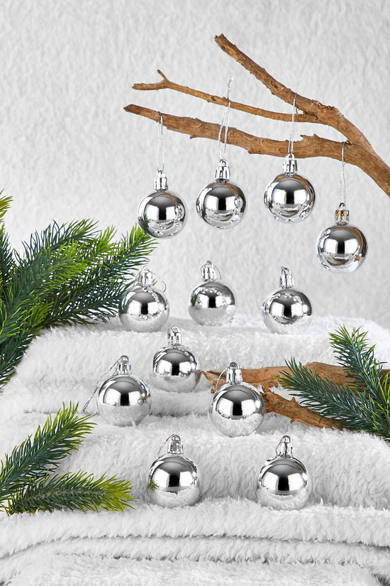 Yılbaşı Çam Ağacı Süsü Gümüş 4 cm 12li Cici Top