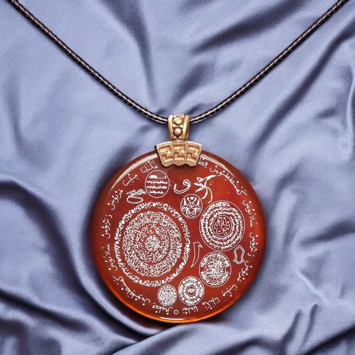 Kırmızı Özel Seri Dualı Akik Taşı Kolye