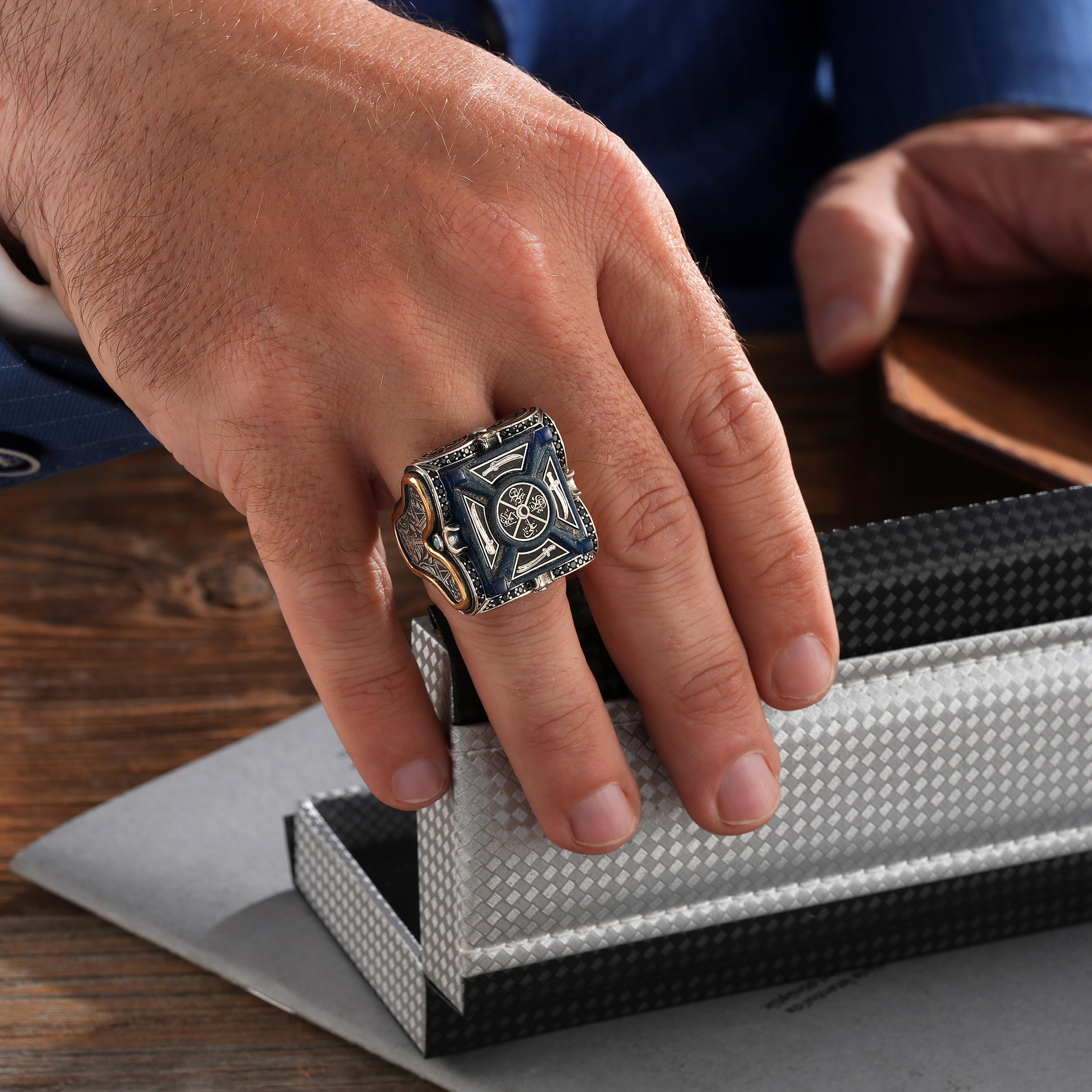 Özel İşlemeli Asalet Gümüş Yüzük