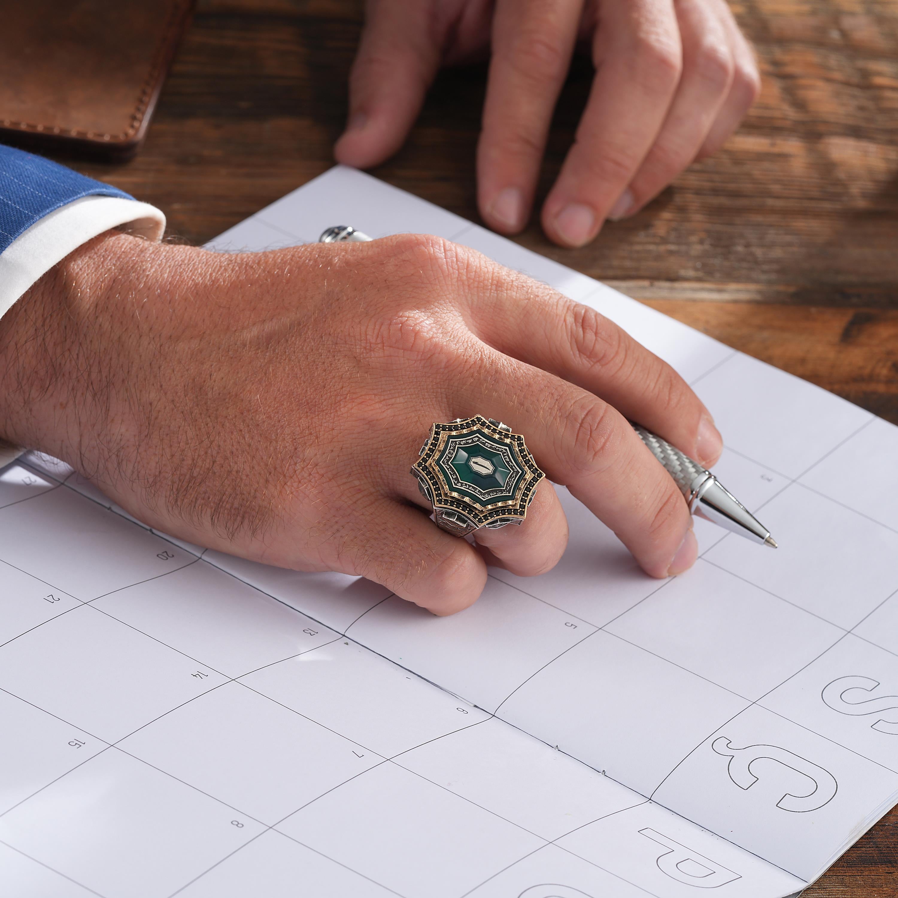 Özel Taş Dizimli Hakimiyet Gümüş Yüzük