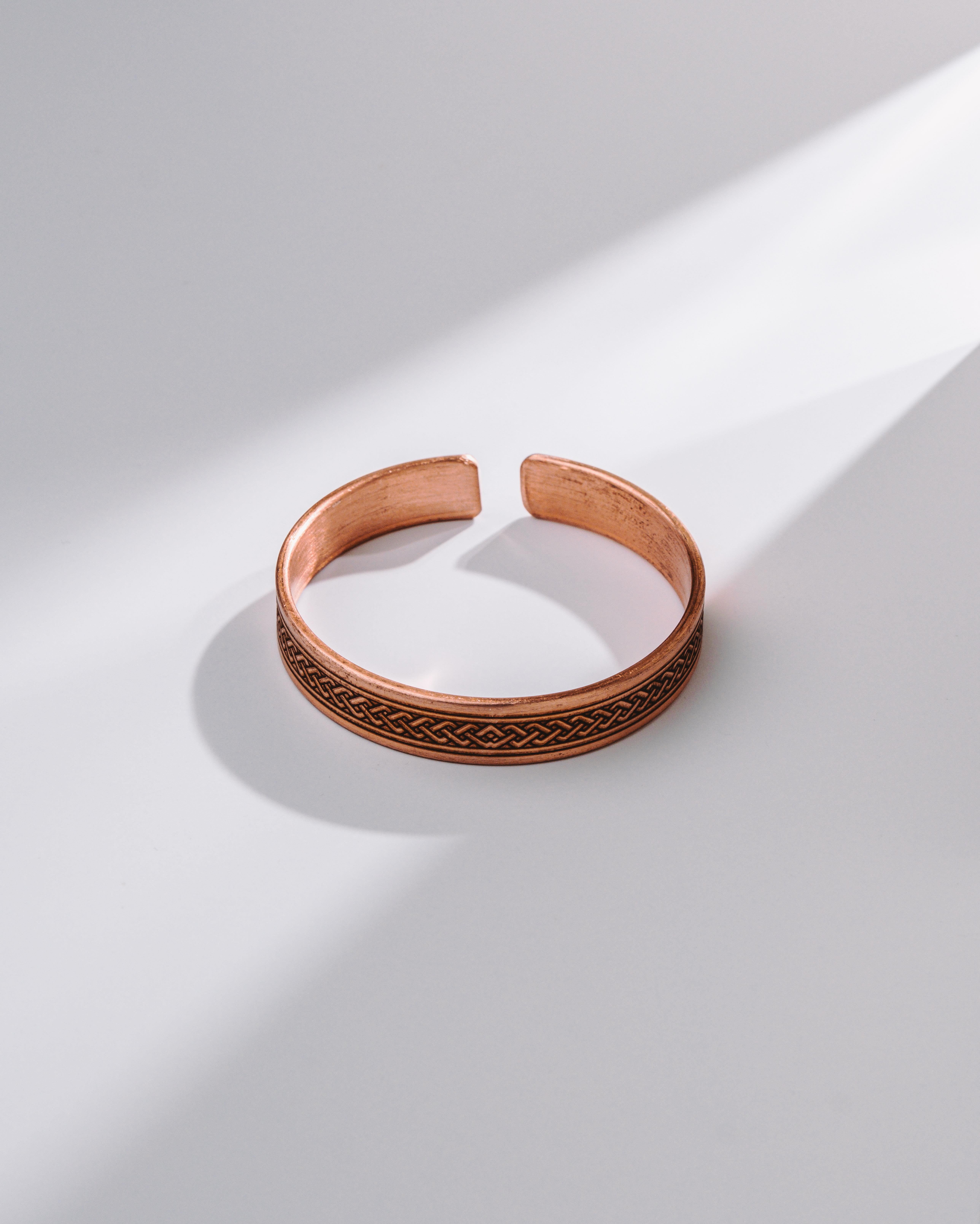 Birlik Yolu Motifli Bakır Bilezik