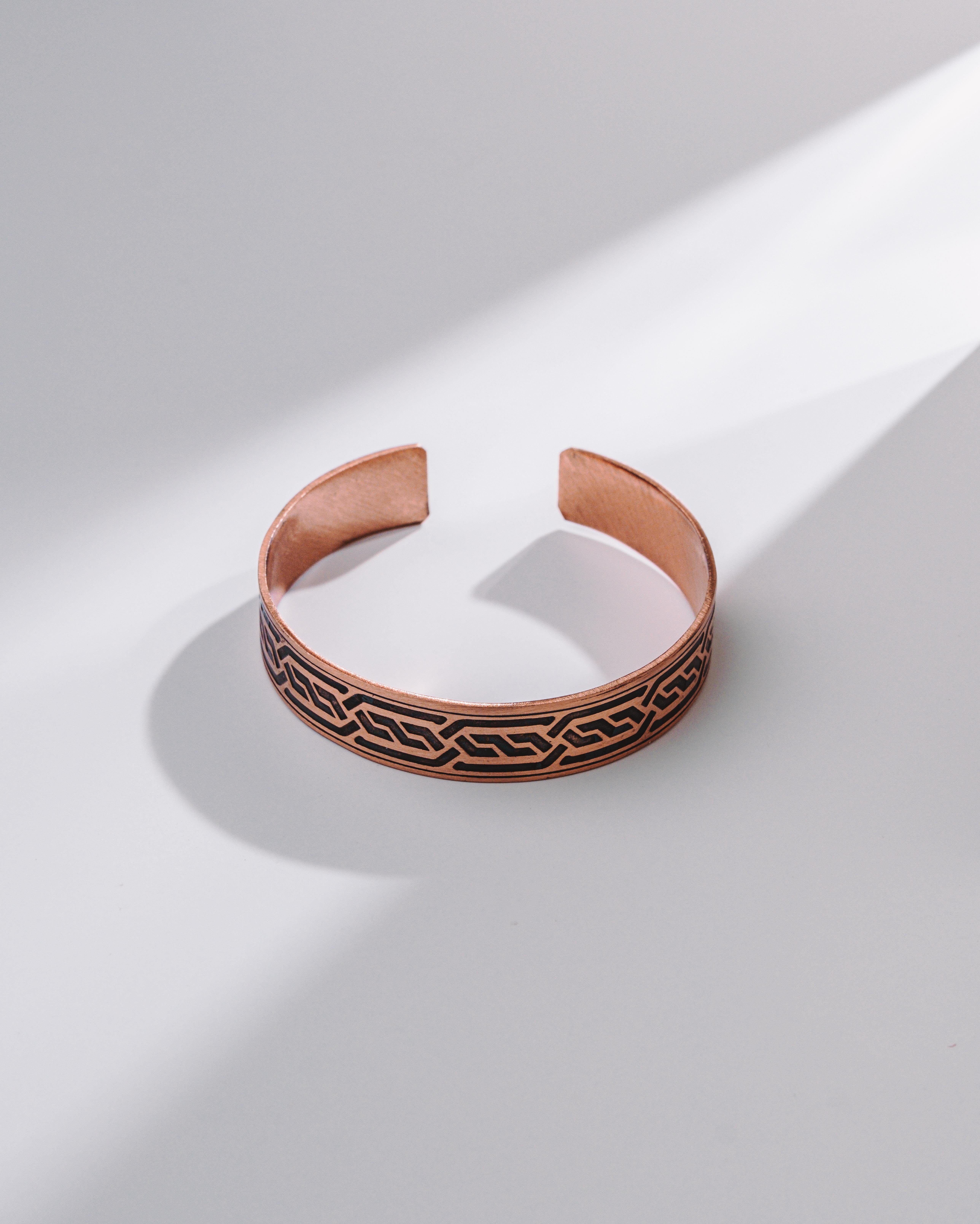 Blok Zincir Motifli Bakır Bilezik