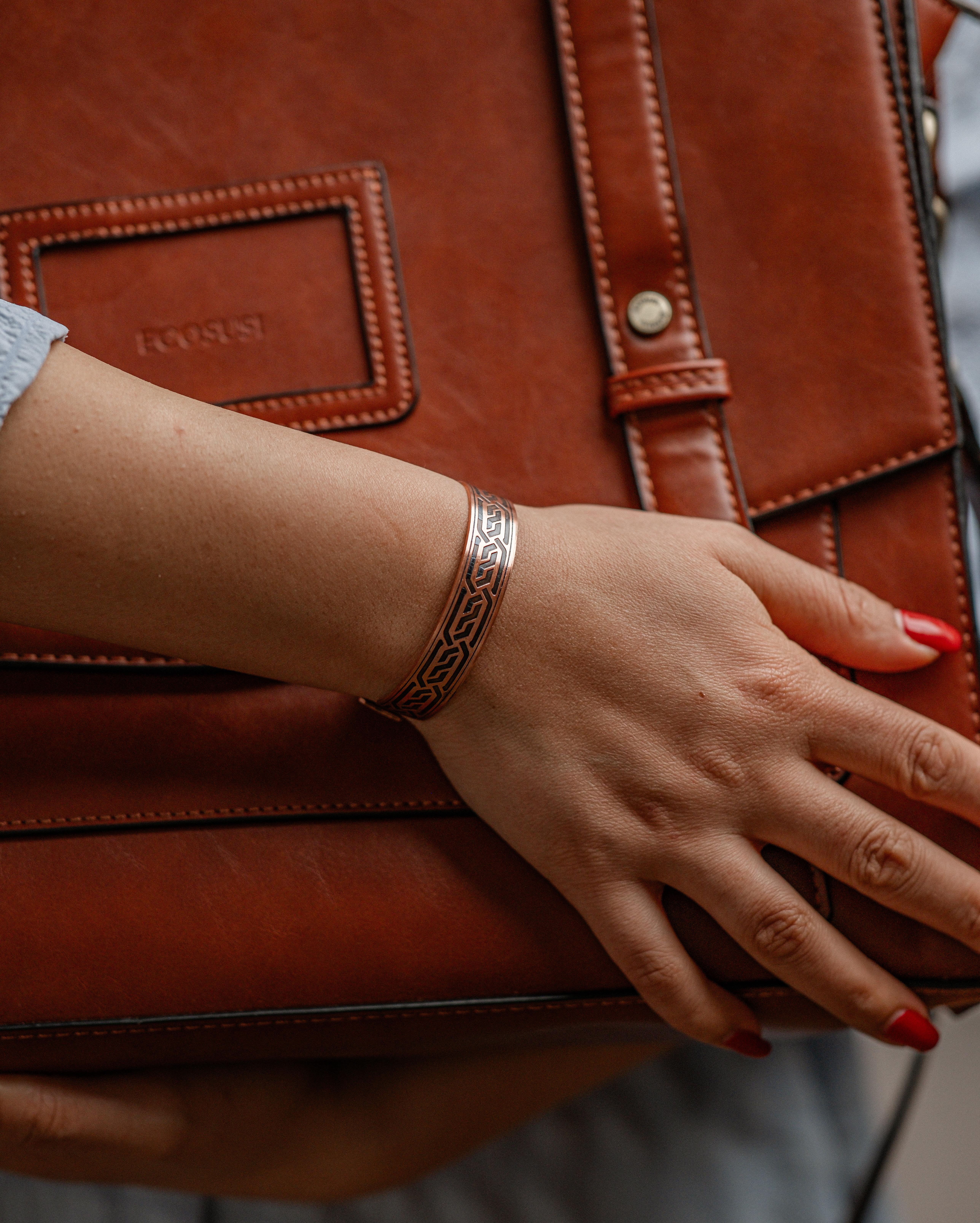 Blok Zincir Motifli Bakır Bilezik