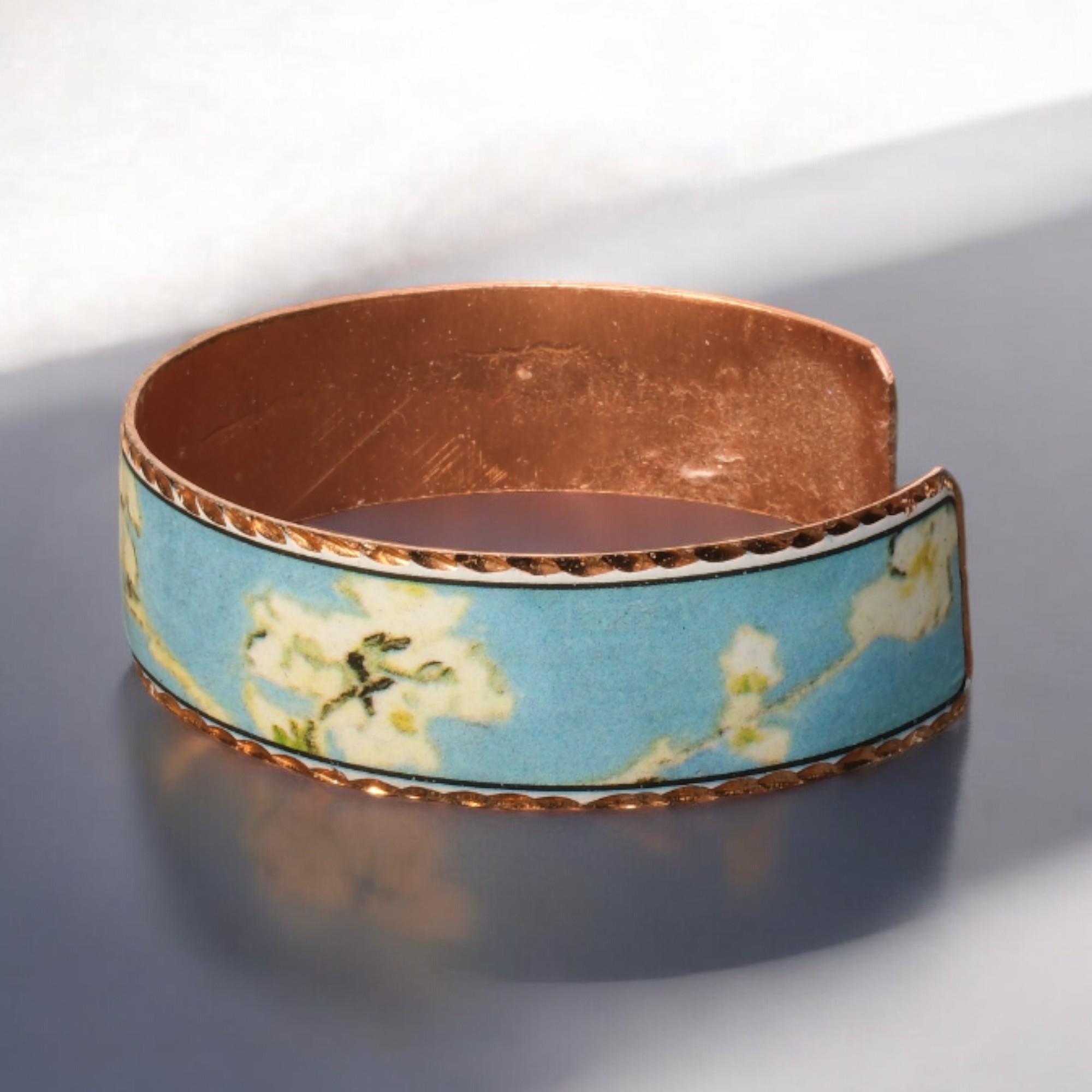 Çiçek Desenli Bakır Bilezik