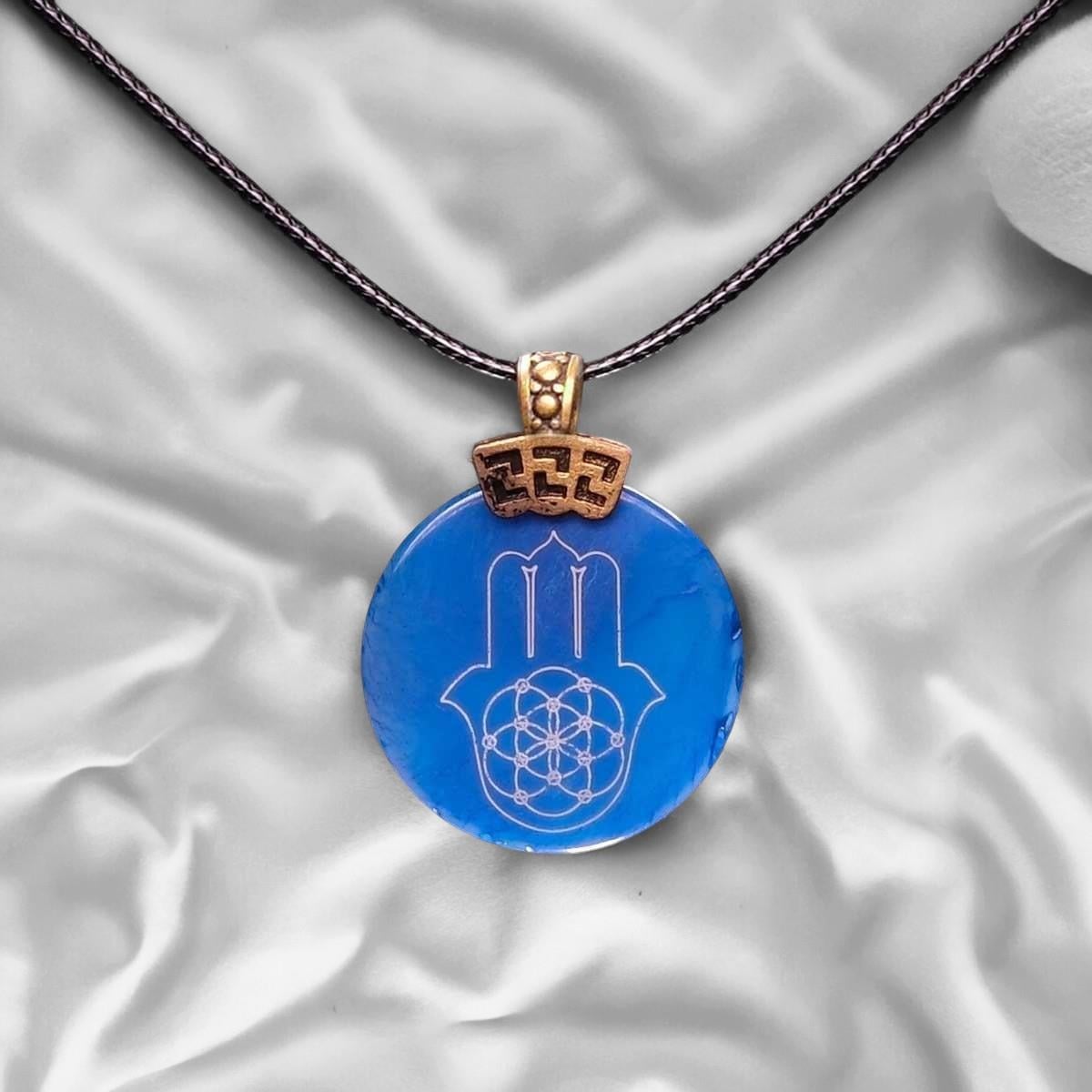 Fatma Ana Eli Yazılı Mavi Yuvarlak Akik Taşı Kolye