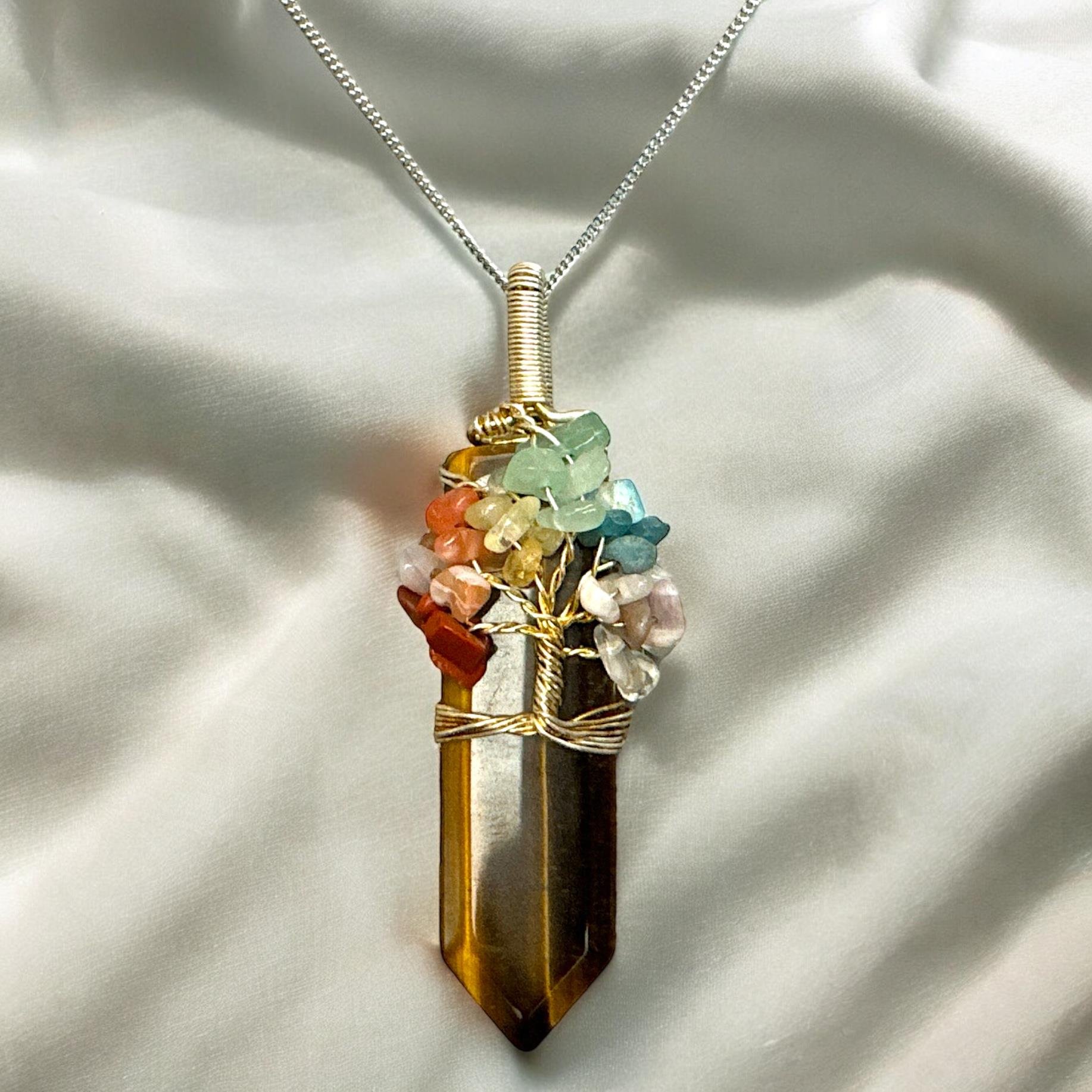 Kaplan Gözü Taşı Üzerine 7 Çakra Hayat Ağacı