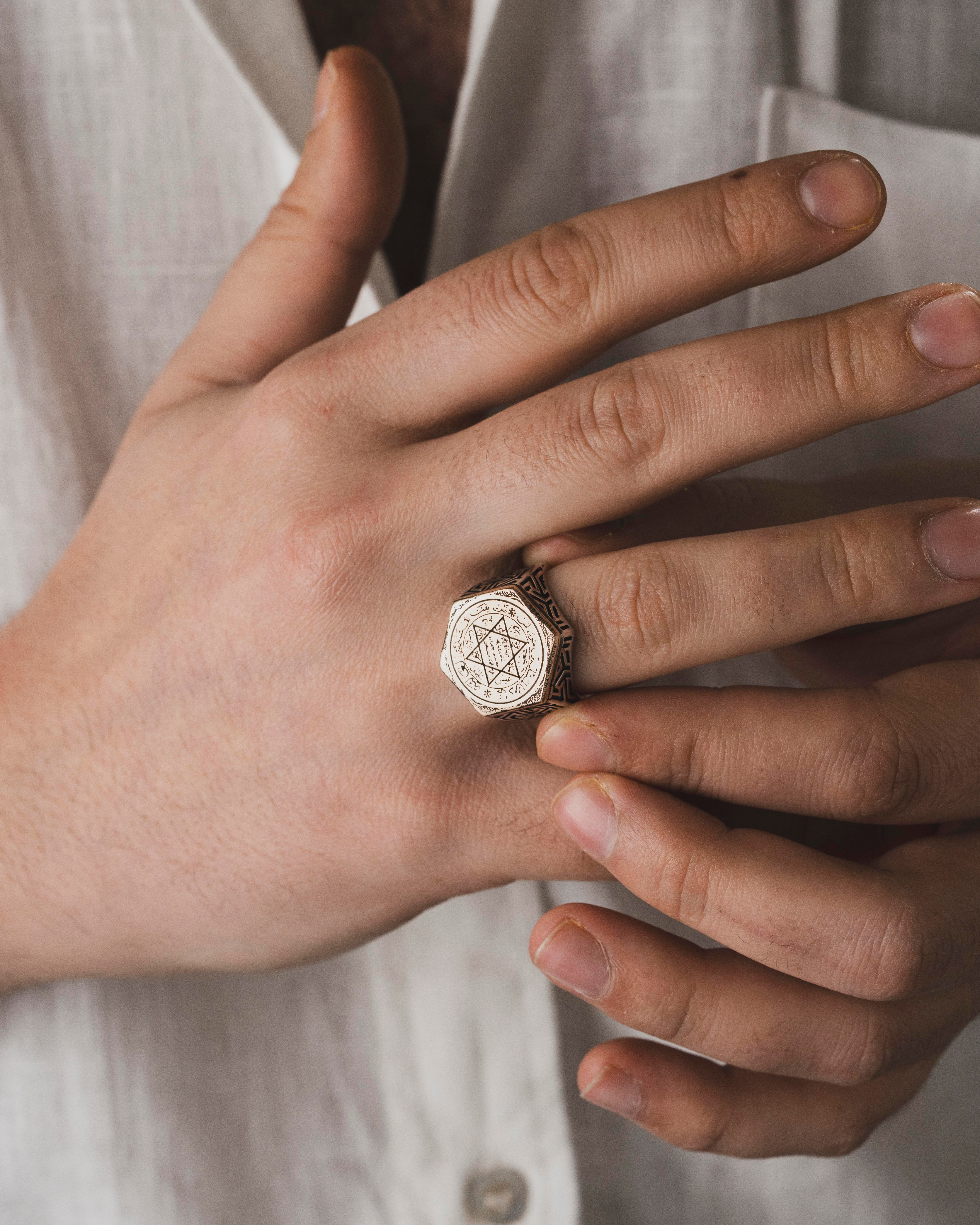 Süleyman'ın Mührü – Altıgen Denge | 925 Ayar Gümüş Yüzük