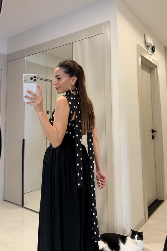 Adrea Siyah Puantiyeli Şallı Büstiyer