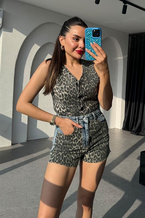 Amabel  Leopar Desen Kot Şort