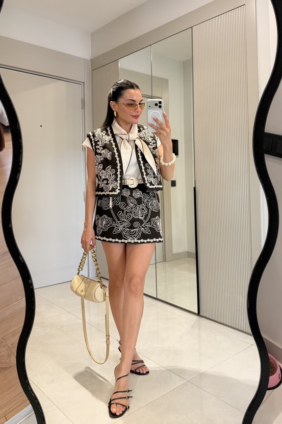 Amanda Kahve Nakışlı Premium Yelek