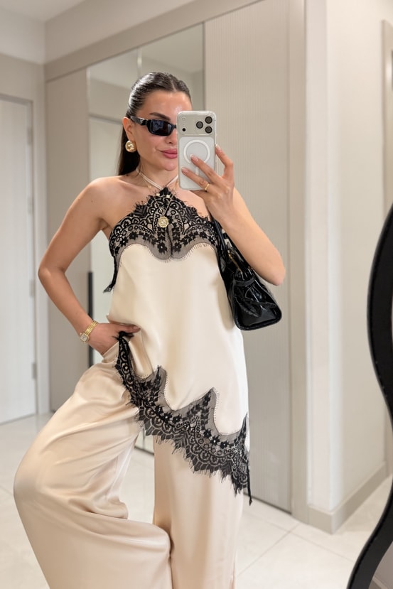 Athina Ekru Saten Dantelli Bluz