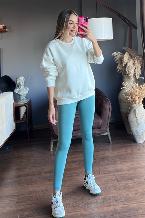 Beyaz oversize basic sweat 