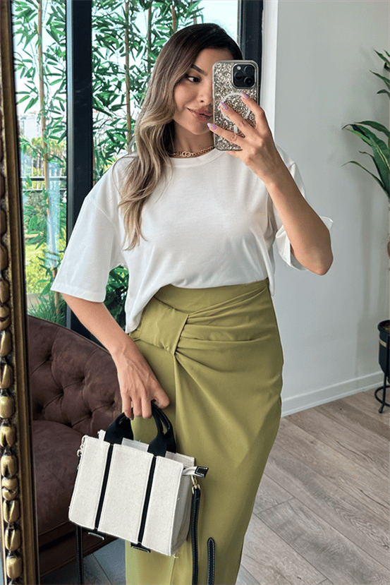 Bisiklet yaka beyaz basic tshirt