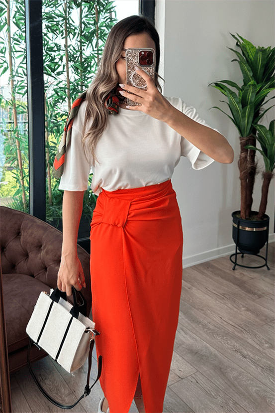 Bisiklet yaka beyaz basic tshirt