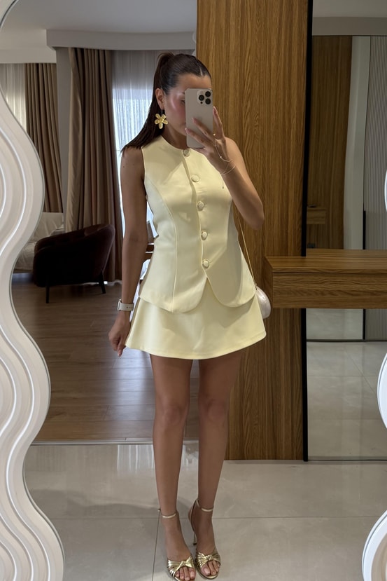 Bludenz Sarı Düğmeli Tulum