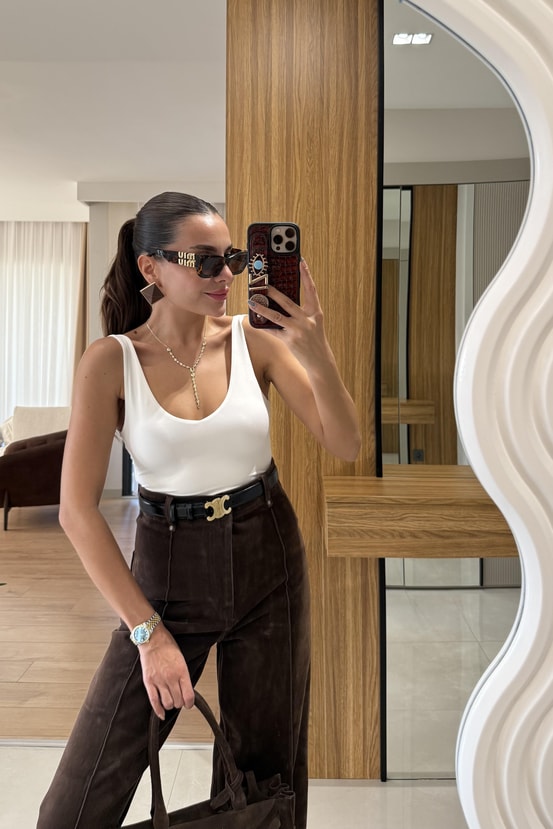 Denvis Beyaz Dekolteli Basic Bodysuit