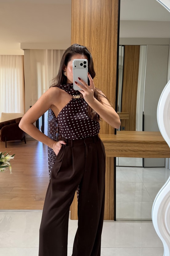 Freya Puantiyeli Gold Aksesuar Detaylı Bluz 