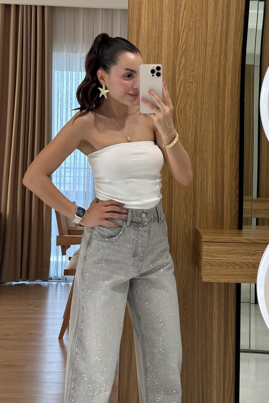 Frieda Beyaz Straplez Drapeli Crop