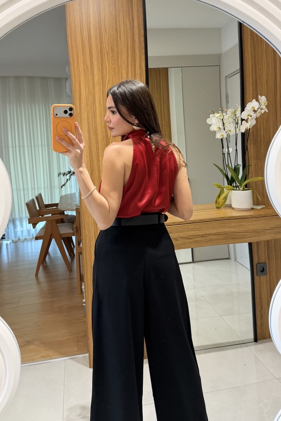 Helina Kırmızı Degaje Saten Bluz