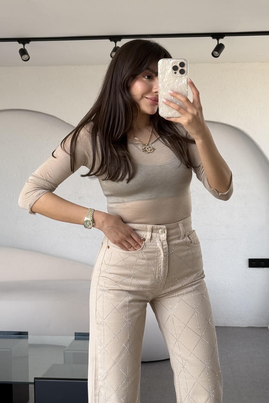 Kiev Krem Transparan Basic Bluz