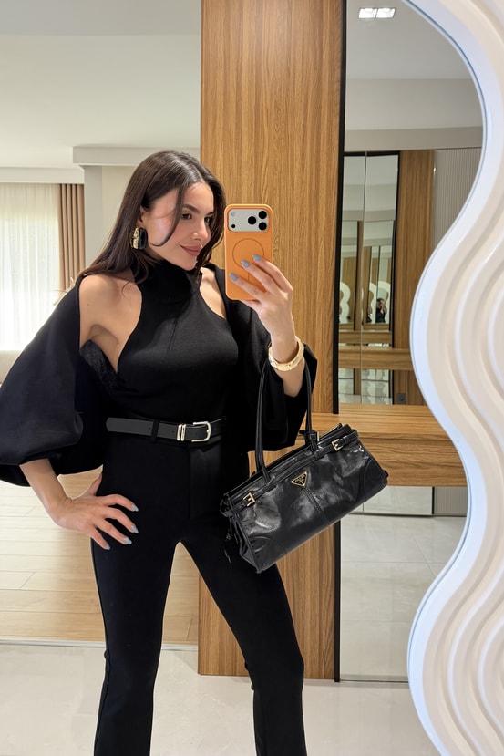 Lexus Siyah İki Parça Bolerolu Triko 