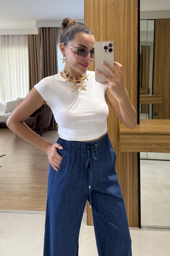 Locals Beyaz Basic Dilvin Crop 