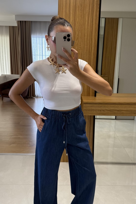 Locals Beyaz Basic Dilvin Crop 