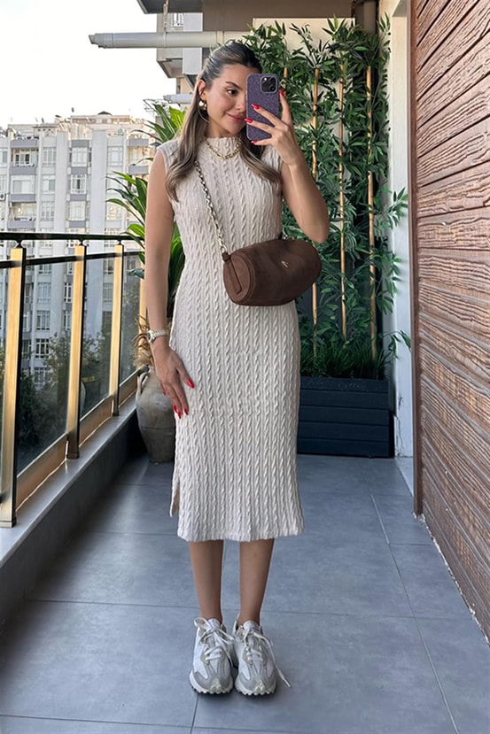 MD Örme Sıfır Kol Triko Elbise