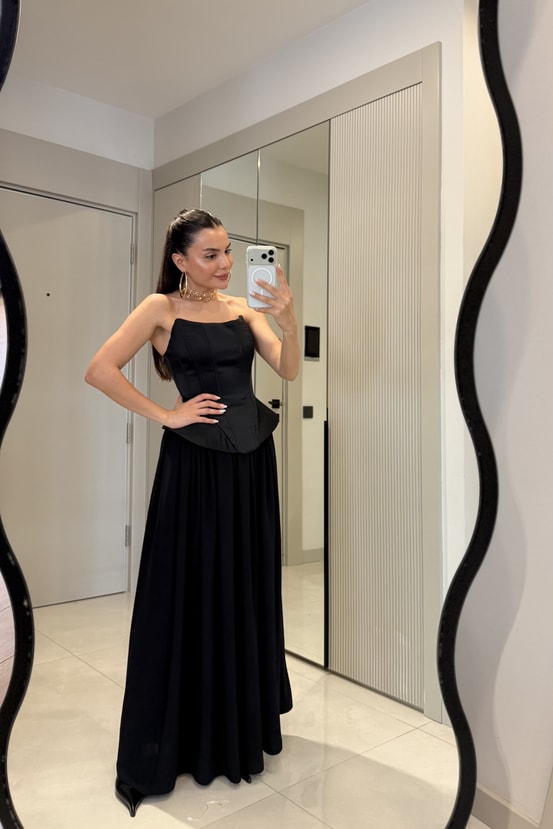 Mirena Siyah Saten Straplez Korse Büstiyer