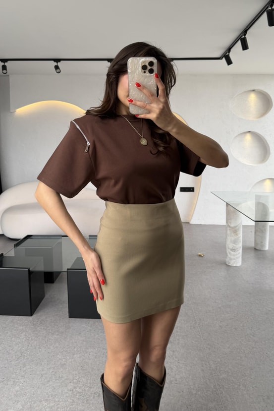 Montrose Kahve Koldan Fermuarlı Tshirt